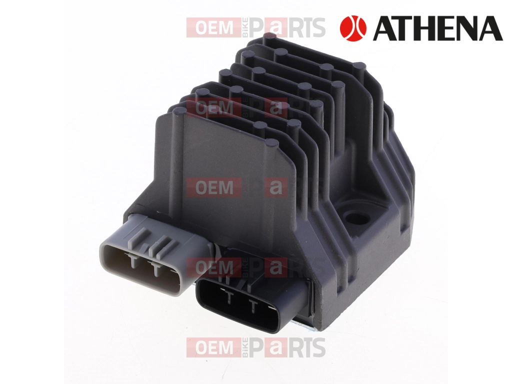 Regulator de tensiune