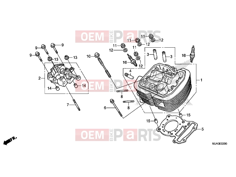 HONDA VT750CSD Shadow 2013 E-2 FRONT CYLINDER HEAD