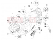 PIAGGIO MP3 125 ie Touring elektromos eszközök