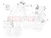 PIAGGIO MP3 400 RL Touring kezelőszervek - akkumulátor
