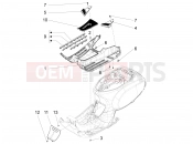 vespa SXL 150 4T 3V (APAC) Central cover - Footrests