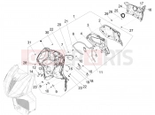PIAGGIO Beverly 300 HPE E5 (EU) Front glove-box - Knee-guard panel