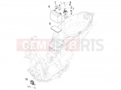 PIAGGIO Beverly 300 HPE E5 (EU) Remote control switches - Battery - Horn