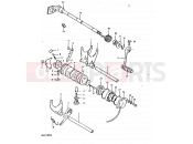 SUZUKI GSX1100 X (1999) 17 - GEAR SHIFTING