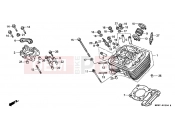 HONDA VT600CV Shadow 1997 E-2 CYLINDER HEAD (FRONT)